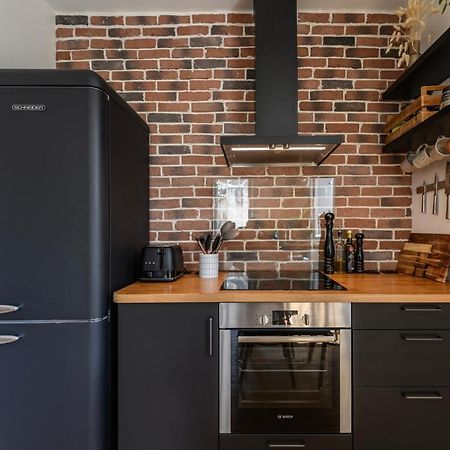 Appartement T2 - Vue Imprenable Sur La Cathedrale Quimper Luaran gambar