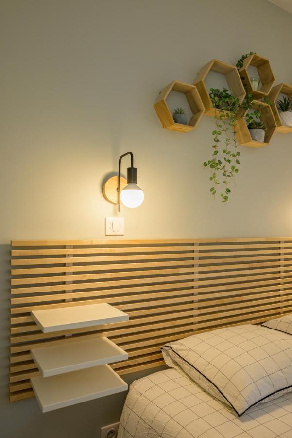 Appartement T2 - Vue Imprenable Sur La Cathedrale Quimper Luaran gambar