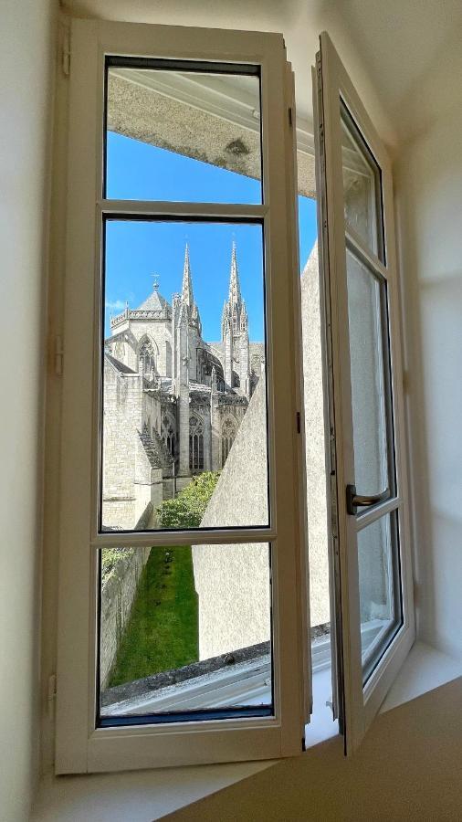 Appartement T2 - Vue Imprenable Sur La Cathedrale Quimper Luaran gambar