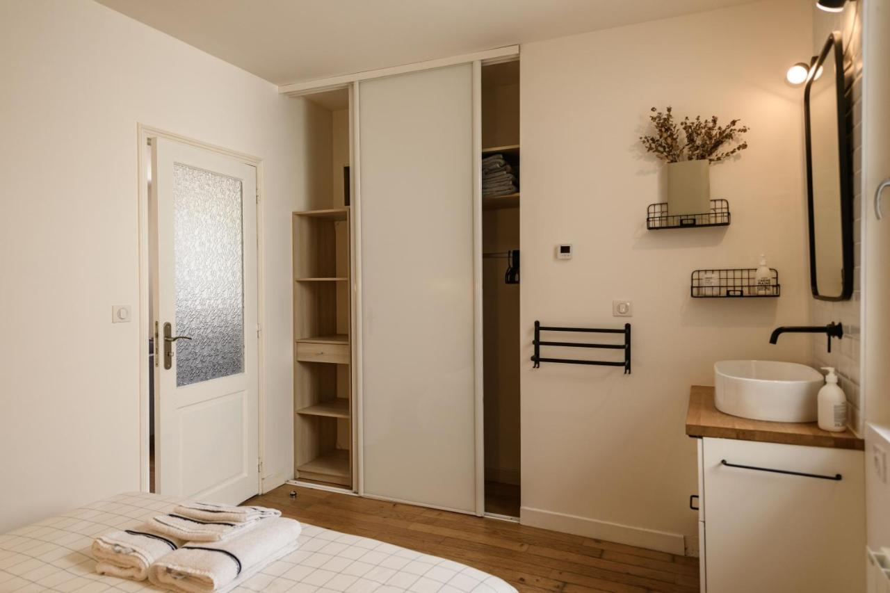 Appartement T2 - Vue Imprenable Sur La Cathedrale Quimper Luaran gambar