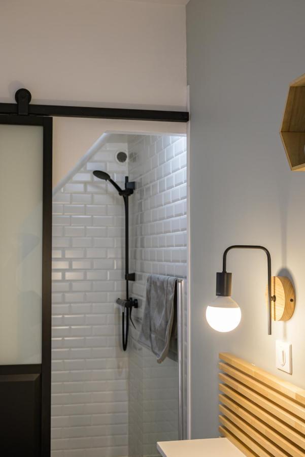 Appartement T2 - Vue Imprenable Sur La Cathedrale Quimper Luaran gambar